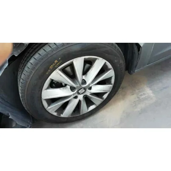 SEAT LEON ST (5F8) '2017 REFERENCE ADVANCED GRIS