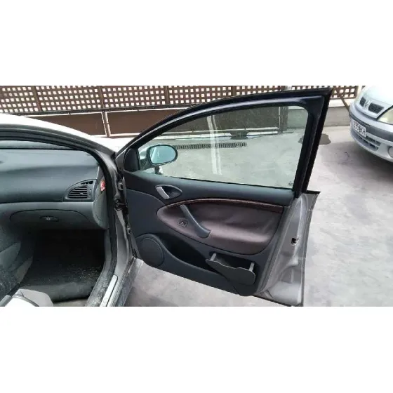 CITROEN C5 BERLINA '2001 2.2 HDI VIVACE GRIS PLATA