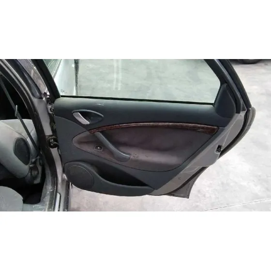 CITROEN C5 BERLINA '2001 2.2 HDI VIVACE GRIS PLATA