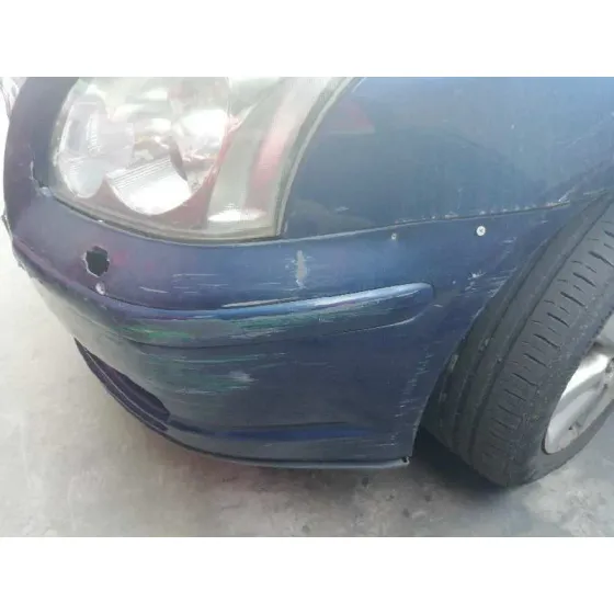 TOYOTA AVENSIS BERLINA (T25) '2004 2.0 D-CAT AZUL