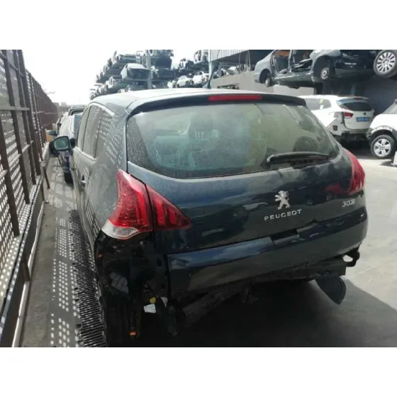 PEUGEOT 3008 '2015 ALLURE AZUL OSCURO