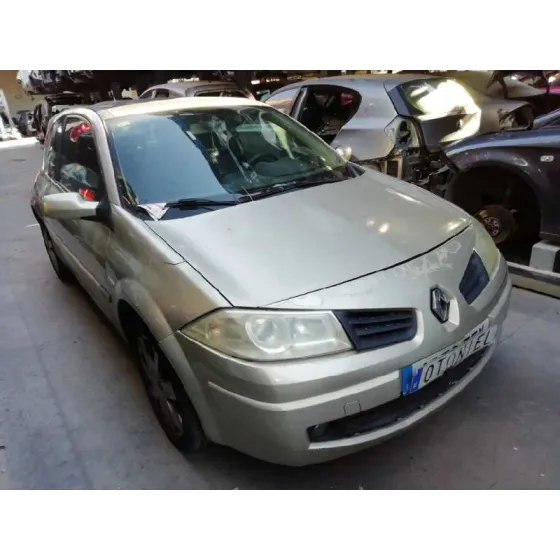 RENAULT MEGANE II BERLINA 3P '2006 1.5 DCI DIESEL CAT GRIS