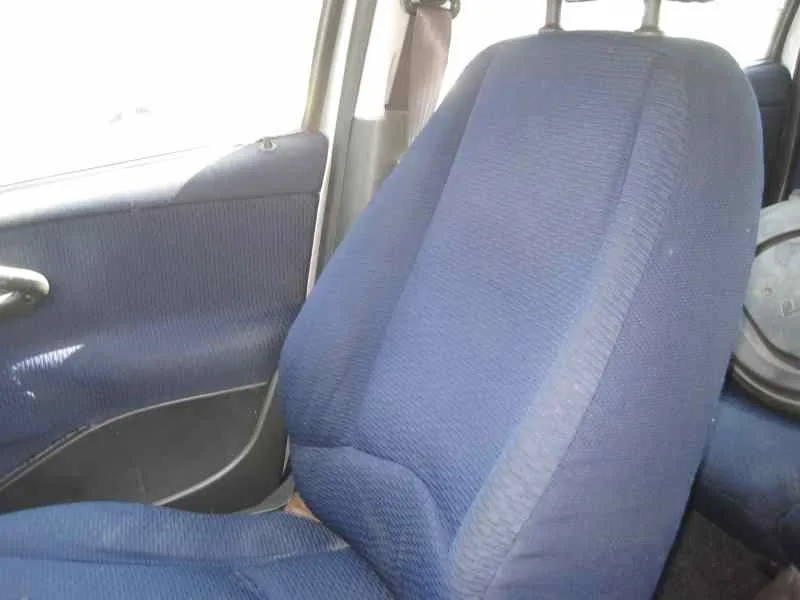 FIAT PUNTO BERLINA (188) FIAT PUNTO BERLINA (188) '2001 1.2 8V GRIS 1999