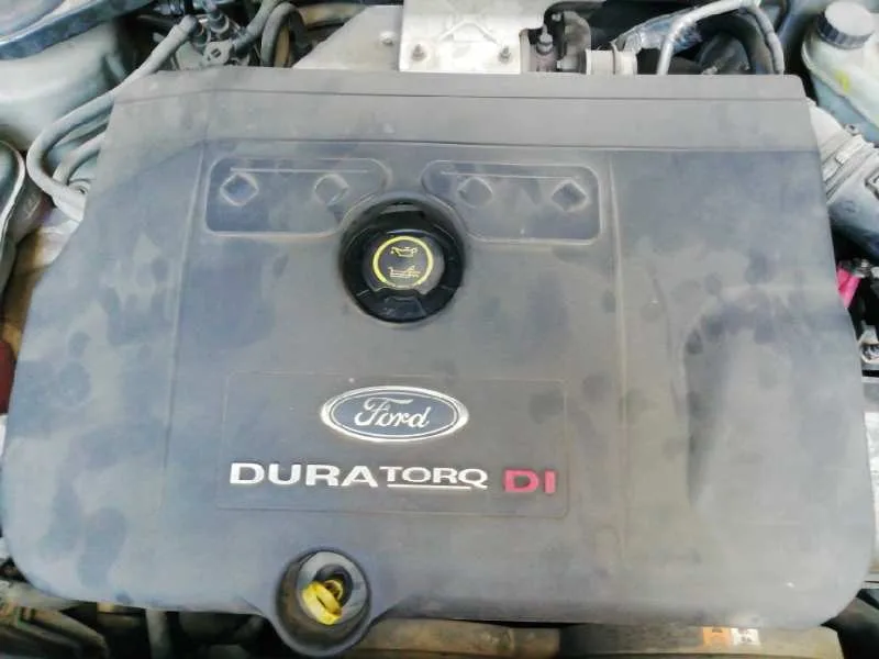 FORD MONDEO BERLINA (GE) '2001 2.0 16V DI TD CAT GRIS