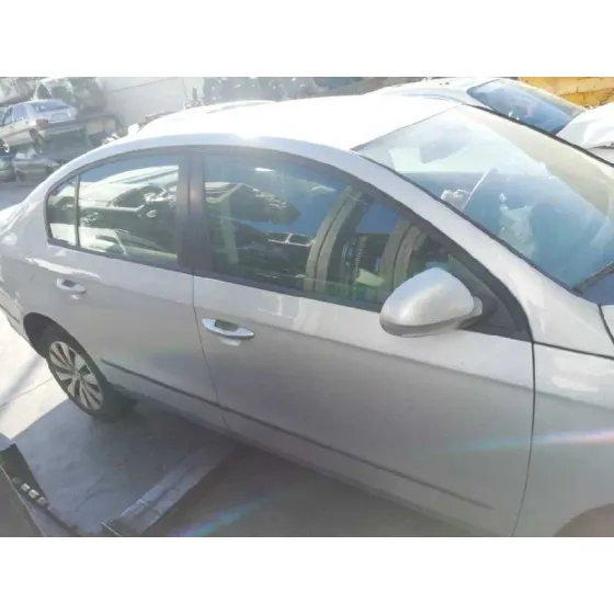 VOLKSWAGEN PASSAT BERLINA (3C2) '2009 ADVANCE PLUS PLATA