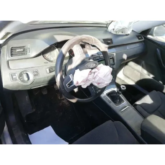 VOLKSWAGEN PASSAT BERLINA (3C2) '2009 ADVANCE PLUS PLATA