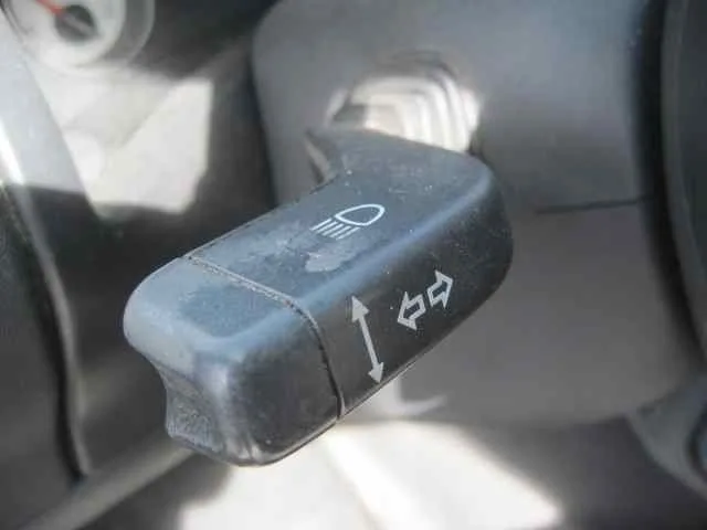 OPEL CORSA C OPEL CORSA C '2002 EDITION NEGRO 2000