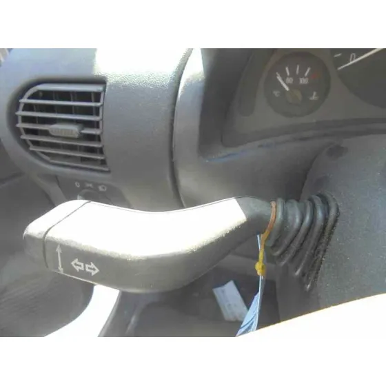 OPEL CORSA C '2003 CORSAVAN PLATA
