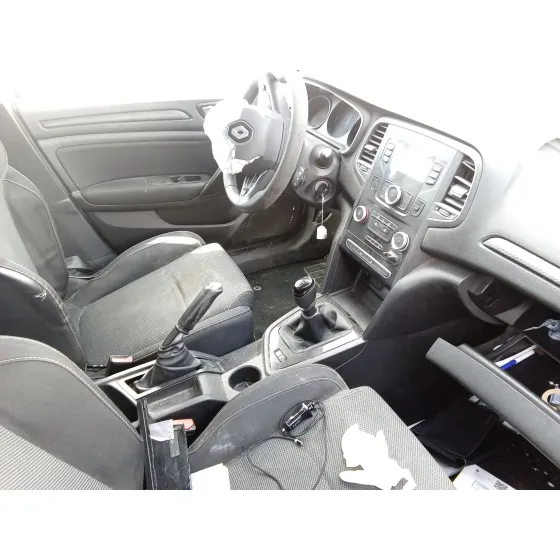 Renault MEGANE IV HATCHBACK (B9A/M/N_) 2015