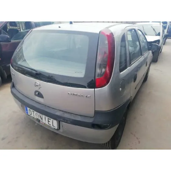 OPEL CORSA C '2001 CLUB GRIS PLATA