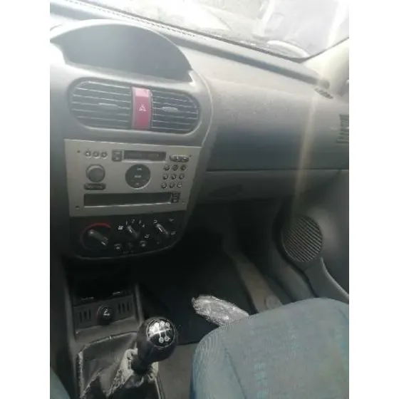 OPEL CORSA C '2001 CLUB GRIS PLATA