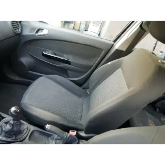 OPEL CORSA D '2009 CATCH ME NEGRO