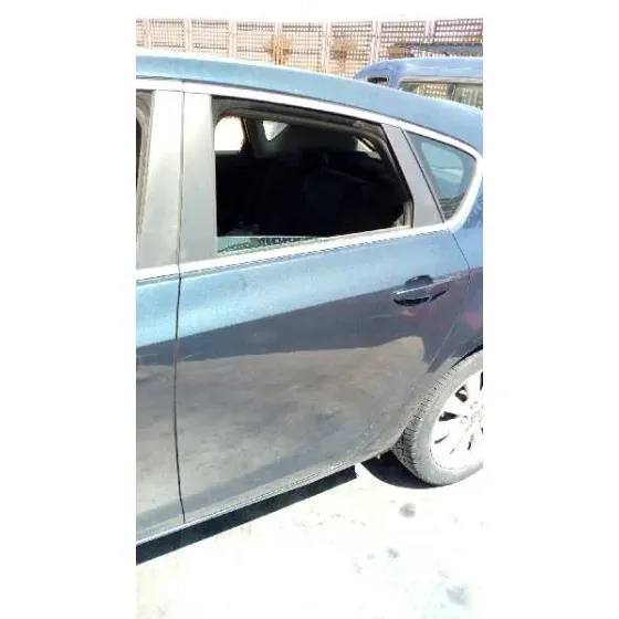OPEL ASTRA J LIM. '2011 COSMO AZUL