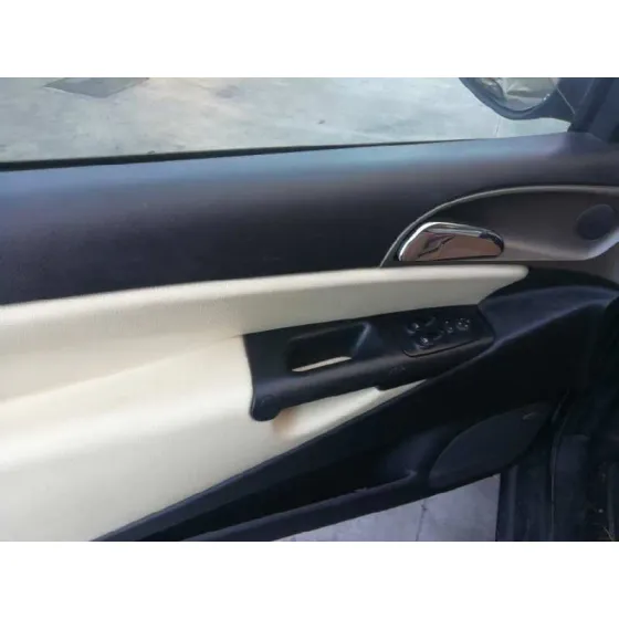 LANCIA YPSILON (101) '2005 1.4 CAT NEGRO