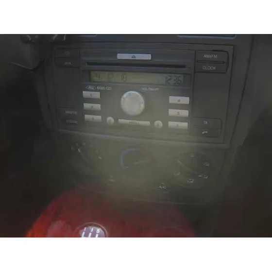 FORD FIESTA (CBK) '2007 AMBIENTE BLANCO