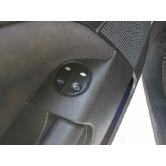 FORD FIESTA (CBK) '2007 AMBIENTE BLANCO