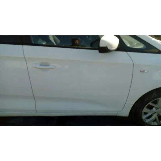 KIA CARENS ( ) '2017 1.7 CRDI CAT BLANCO