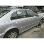 BMW SERIE 5 BERLINA (E39) BMW SERIE 5 BERLINA (E39) '2001 520I GRIS 2000