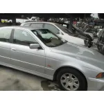 BMW SERIE 5 BERLINA (E39) BMW SERIE 5 BERLINA (E39) '2001 520I GRIS 2000