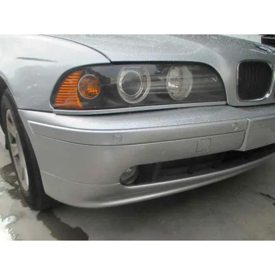 BMW SERIE 5 BERLINA (E39) '2001 520I GRIS