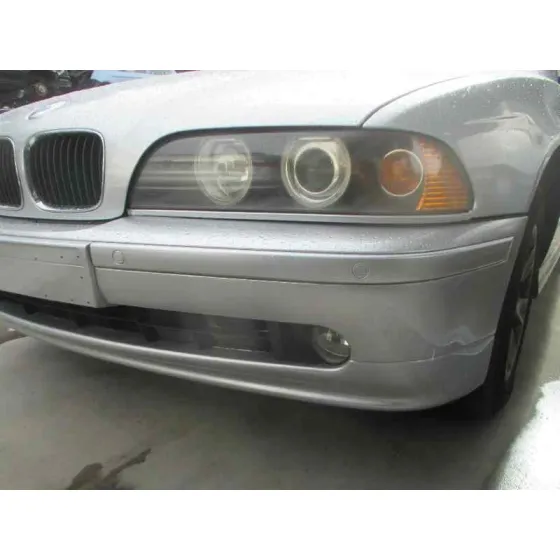 BMW SERIE 5 BERLINA (E39) '2001 520I GRIS