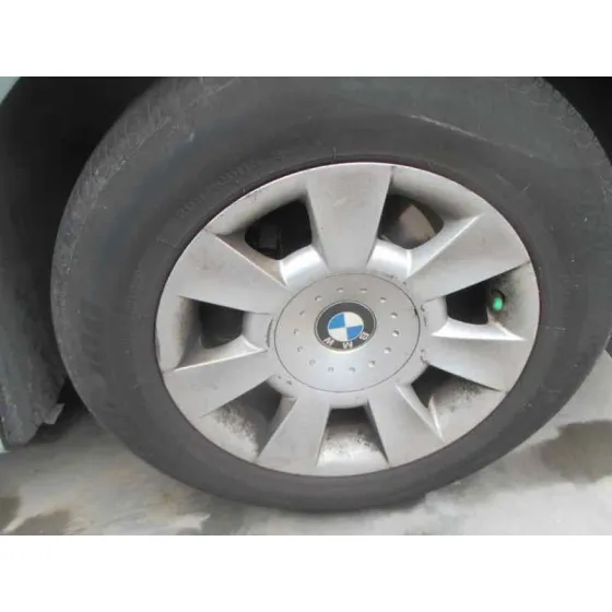 BMW SERIE 5 BERLINA (E39) '2001 520I GRIS