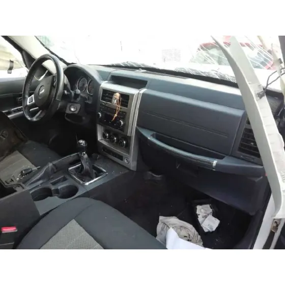 JEEP CHEROKEE '2011 LIMITED BLANCO