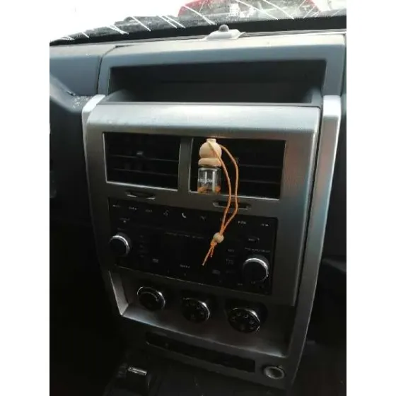 JEEP CHEROKEE '2011 LIMITED BLANCO
