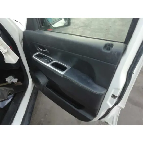 JEEP CHEROKEE '2011 LIMITED BLANCO