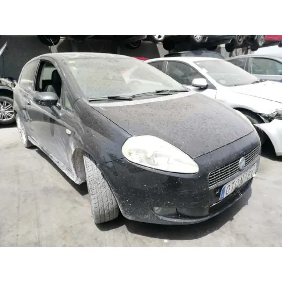 FIAT GRANDE PUNTO (199) '2007 1.4 16V ACTIVE (01.2007->) NEGRO