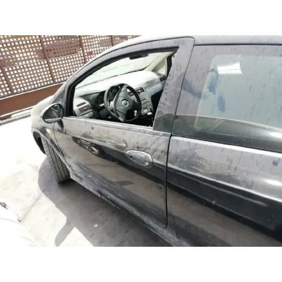 FIAT GRANDE PUNTO (199) '2007 1.4 16V ACTIVE (01.2007->) NEGRO