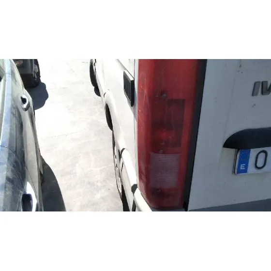 IVECO DAILY CAJA CERRADA (1999 =>) '2000 * BLANCO