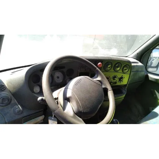 IVECO DAILY CAJA CERRADA (1999 =>) '2000 * BLANCO