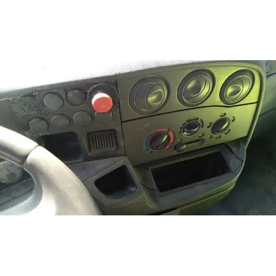 IVECO DAILY CAJA CERRADA (1999 =>) '2000 * BLANCO