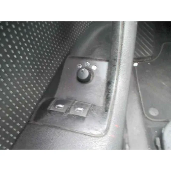 AUDI A3 (8P) '2004 1.9 TDI AMBIENTE AZUL CLARO