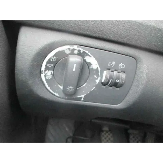 AUDI A3 (8P) '2004 1.9 TDI AMBIENTE AZUL CLARO