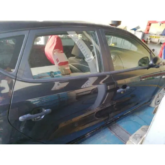HYUNDAI I30 '2011 CLASSIC GL NEGRO