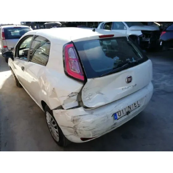 FIAT PUNTO (EVO) (199) '2012 MYLIFE BLANCO