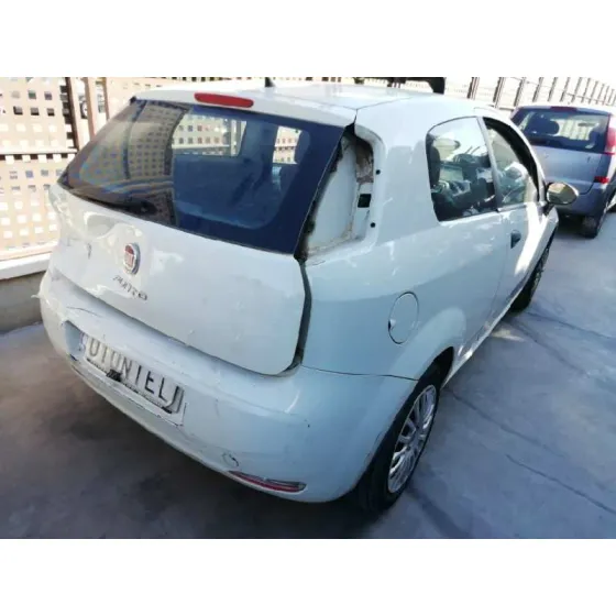 FIAT PUNTO (EVO) (199) '2012 MYLIFE BLANCO