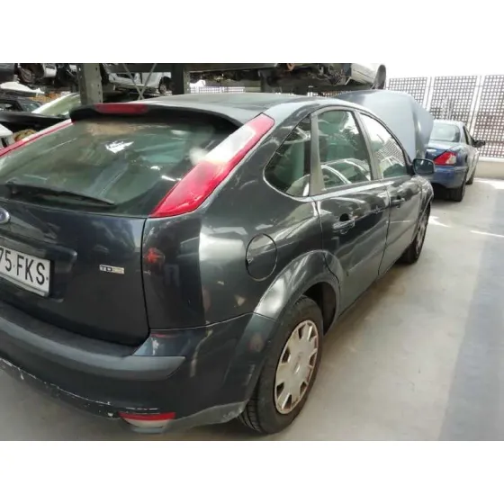 FORD FOCUS BERLINA (CAP) '2007 AMBIENTE (D) GRIS