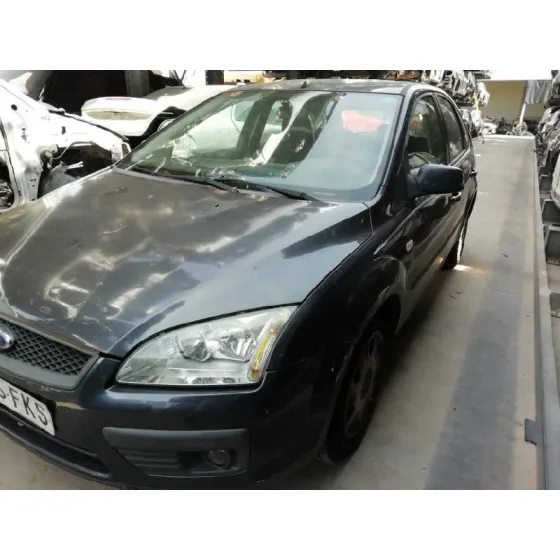 FORD FOCUS BERLINA (CAP) '2007 AMBIENTE (D) GRIS