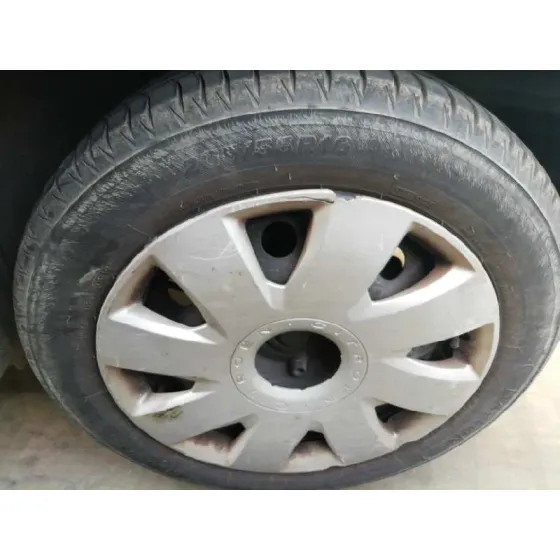 CITROEN C4 BERLINA '2006 COLLECTION GRIS