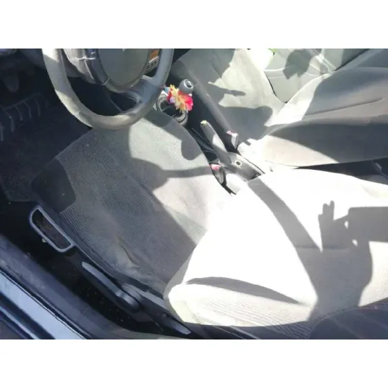 CITROEN C4 BERLINA '2006 COLLECTION GRIS