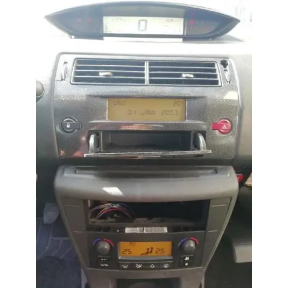CITROEN C4 BERLINA '2006 COLLECTION GRIS