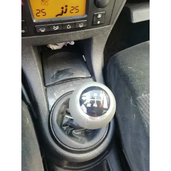 CITROEN C4 BERLINA '2006 COLLECTION GRIS
