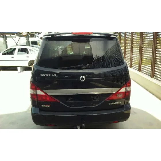 SSANGYONG RODIUS '2007 XDI PREMIUM NEGRO