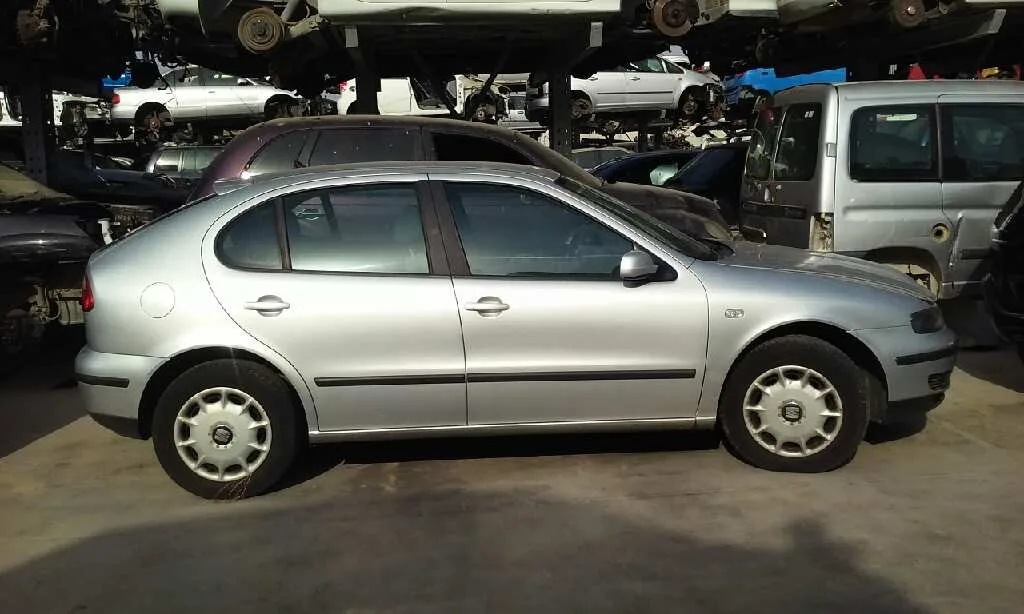 SEAT LEON (1M1) SEAT LEON (1M1) '2001 SIGNO PLATA 1999