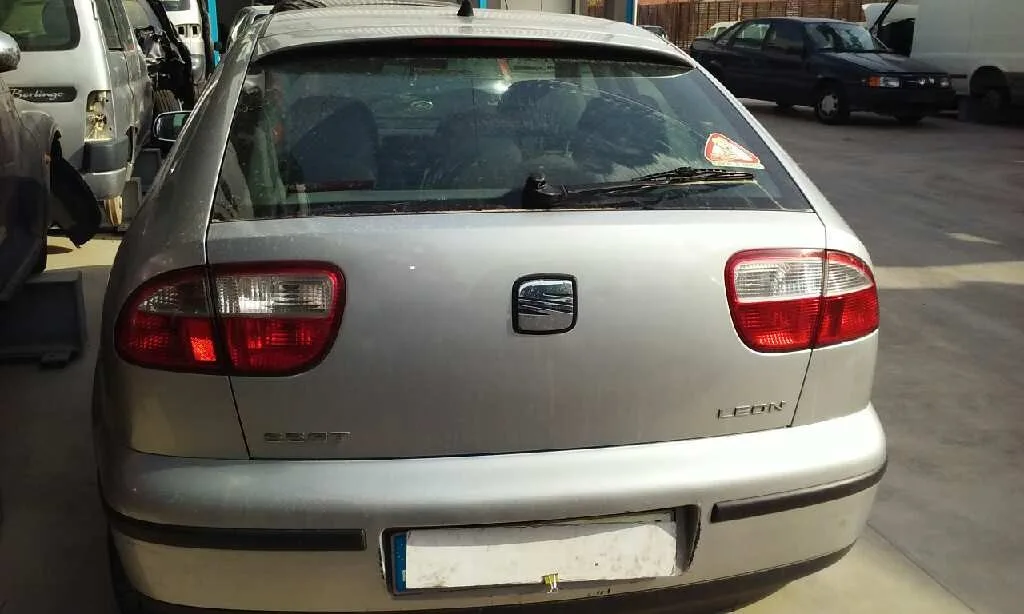 SEAT LEON (1M1) SEAT LEON (1M1) '2001 SIGNO PLATA 1999