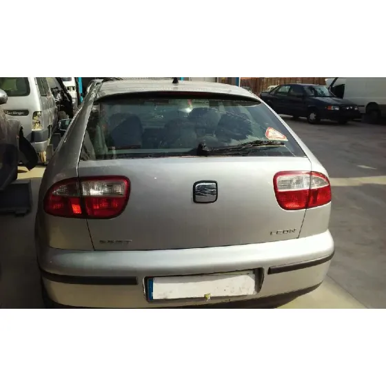 SEAT LEON (1M1) '2001 SIGNO PLATA