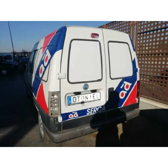 FIAT SCUDO (222) '2004 2.0 JTD FAMILIAR (5 ASIENTOS) BLANCO